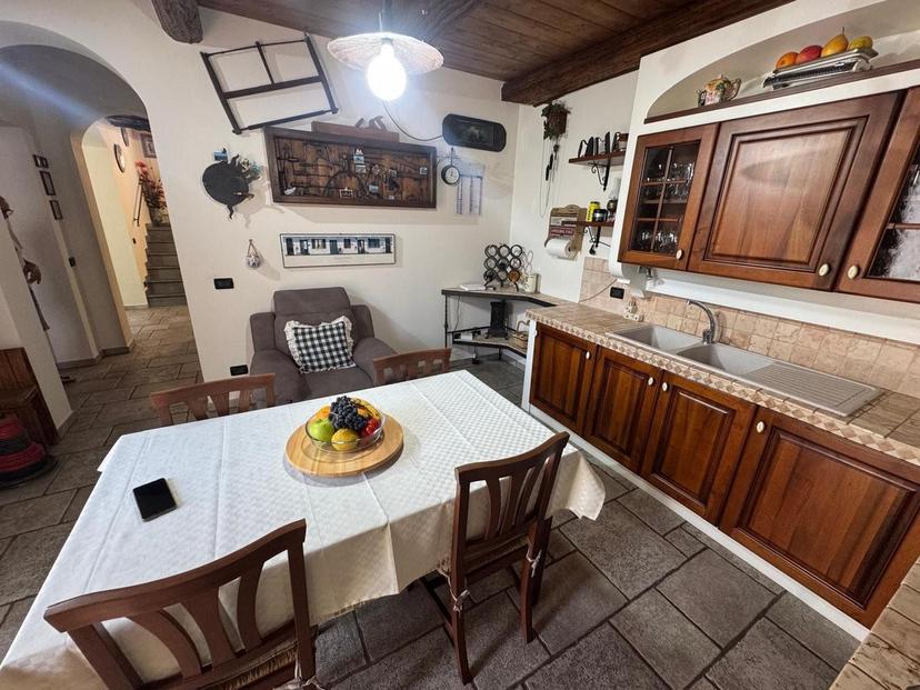 Villa bifamiliare, Rosignano Marittimo — foto 3 di 5