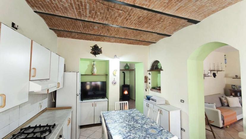 Quadrilocale in Via Moro da Fenegro 3, Fenegrò — foto 3 di 5