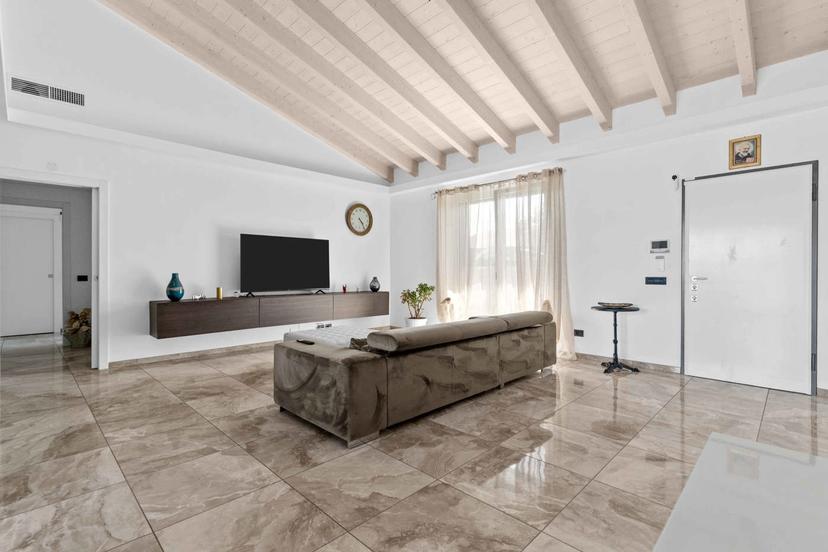 Villa in Via Maestri, Casorate Primo — foto 2 di 5
