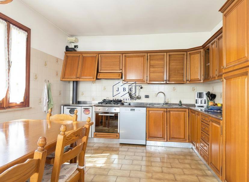 Villa in Via Pinesi, Ormelle — foto 3 di 5