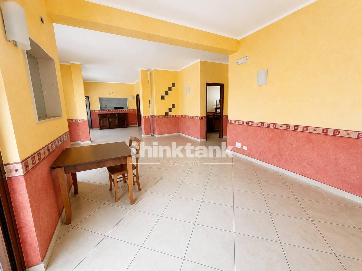 Appartamento in Via Gramsci, Gravina di Catania