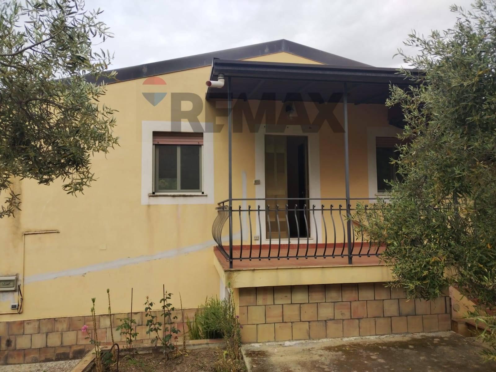 Villa in Contrada Rasalgone Snc, Piazza Armerina