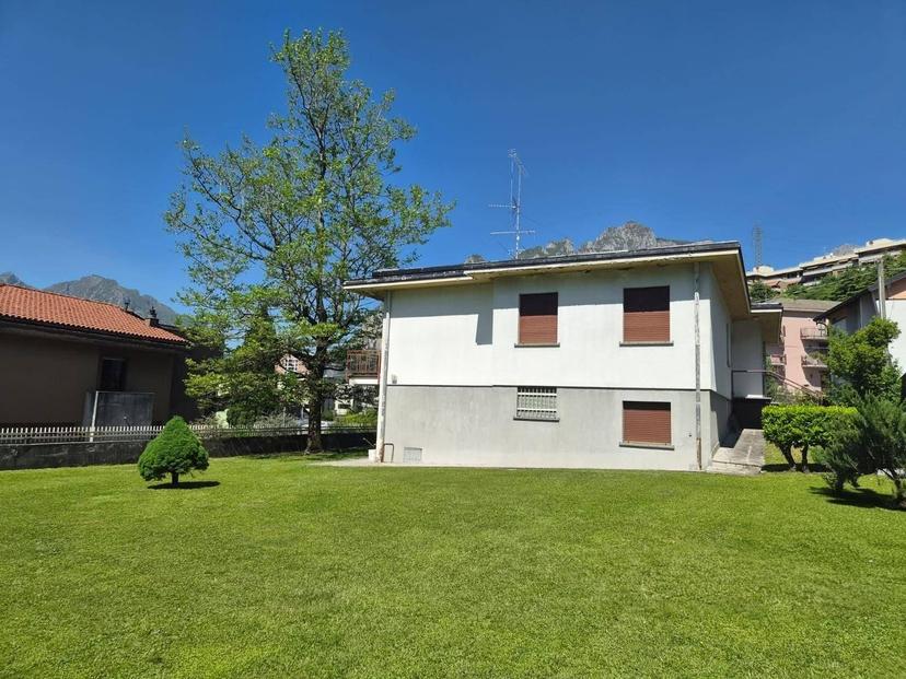 Villa in Via Cesura 32, Lecco — foto 2 di 5