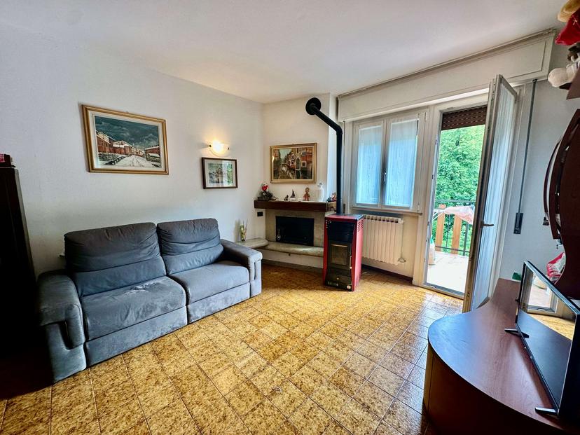 Trilocale in Via Caravaggio  18, Taceno — foto 2 di 5