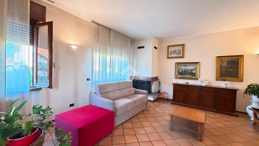 Villa in Via Spluga 5, Desio — foto 2 di 5