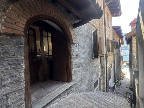 Trilocale in Via Aureggi, Domaso