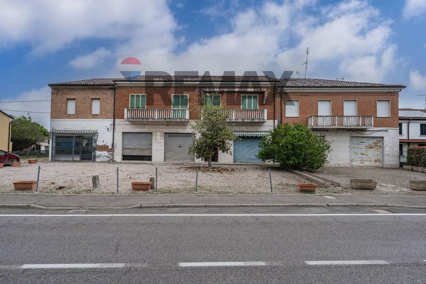 Appartamento in Piazza Libertà 9, Masi Torello — foto 4 di 5