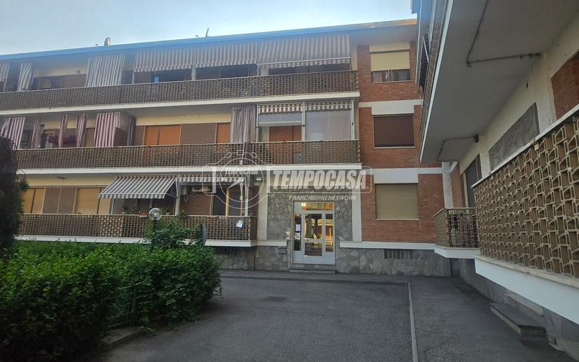 Trilocale in Via Trinità 8, Santena — foto 2 di 2