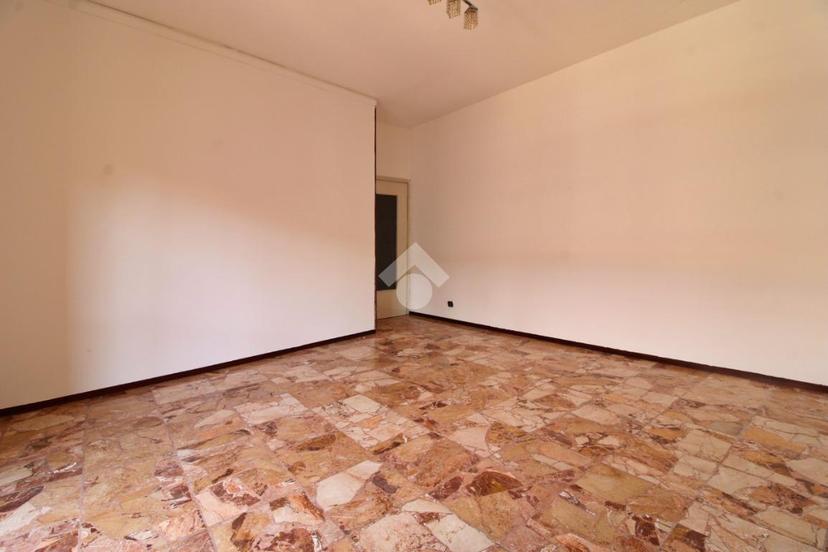 Trilocale in Via Guglielmo Marconi 2, San Martino Siccomario — foto 3 di 5