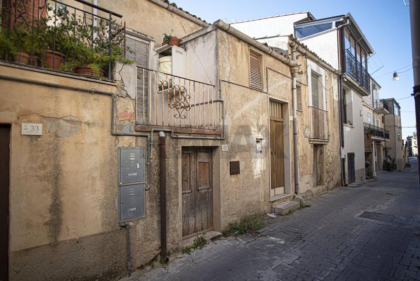 Casa indipendente, Licodia Eubea — foto 2 di 5