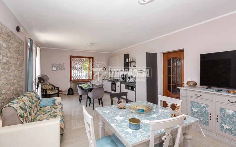 Casa indipendente in Via Rocchette, Chieri — foto 4 di 5