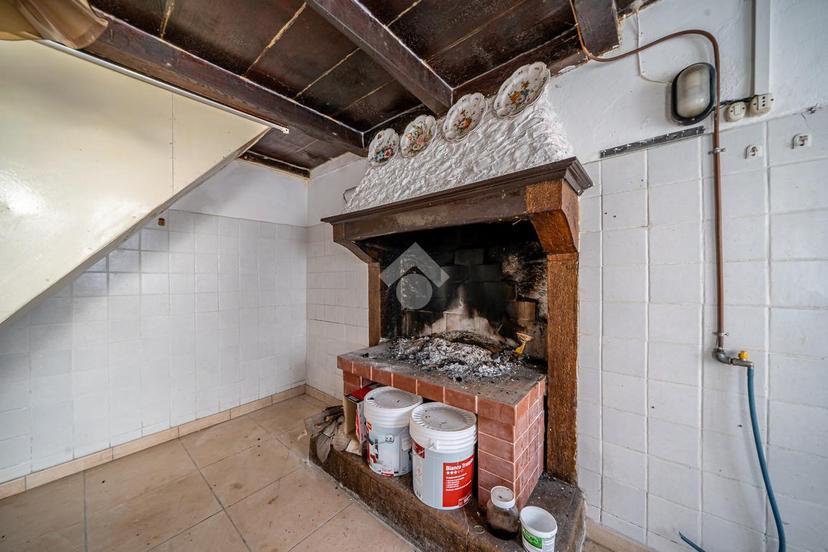 Rustico in Via Sotto Il Dosso 8, San Mauro di Saline — foto 2 di 5