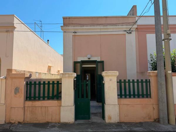 Terratetto unifamiliare in Via Leonardo da Vinci, Gagliano del Capo — foto 3 di 5