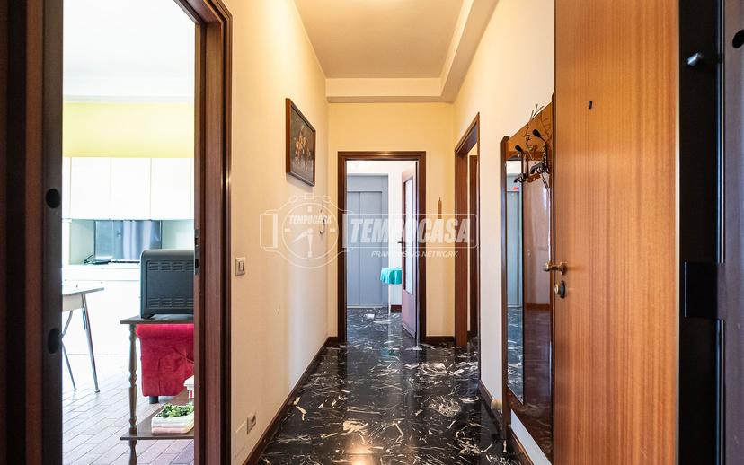 Trilocale in Via Piave 12, Arosio — foto 3 di 5