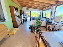 Casa indipendente in Frazione Vigana 5, Dernice