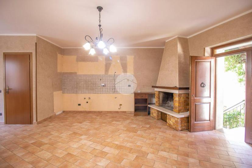 Quadrilocale in Piazza Costantino Pistolini 6, Collevecchio — foto 3 di 5