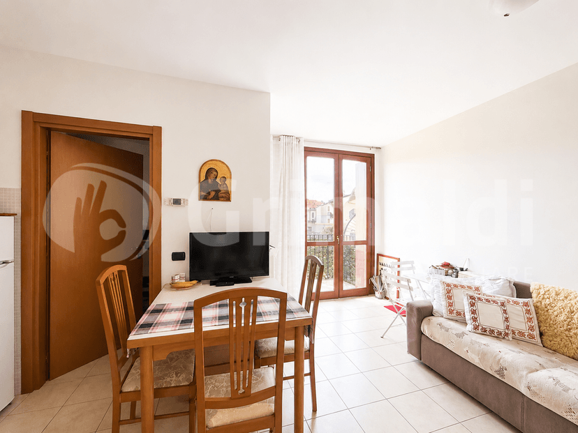 Monolocale in Via Moneta 6, Besana in Brianza