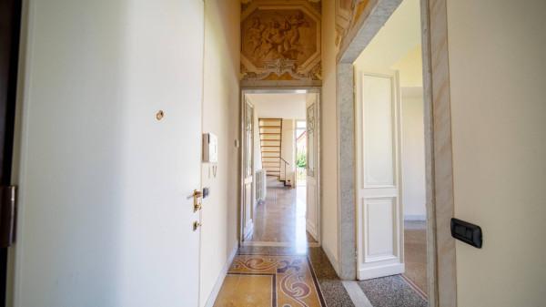 Trilocale in Corso Genova 30, Chiavari