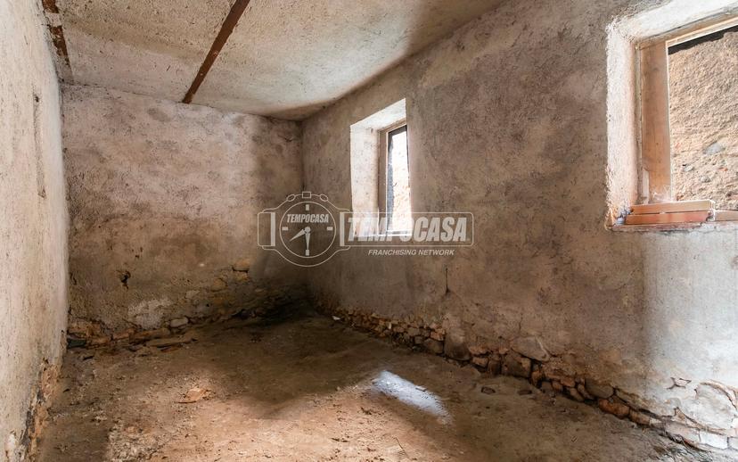 Rustico in Via Ortelli 14, Appiano Gentile — foto 3 di 5