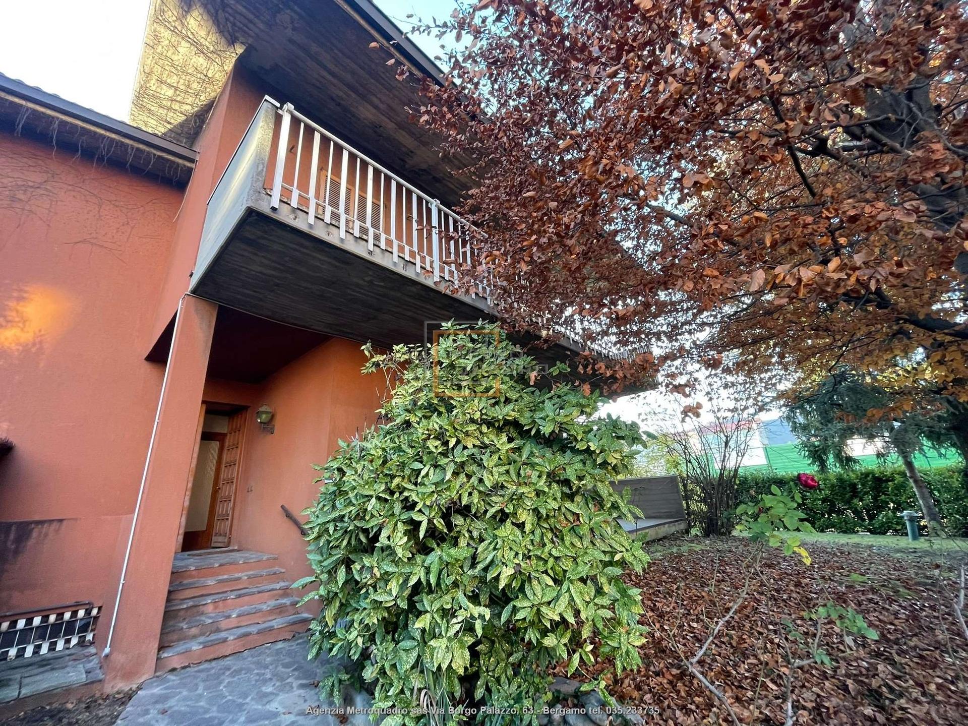 Appartamento in Via San Martino Vecchio 27, Torre Boldone