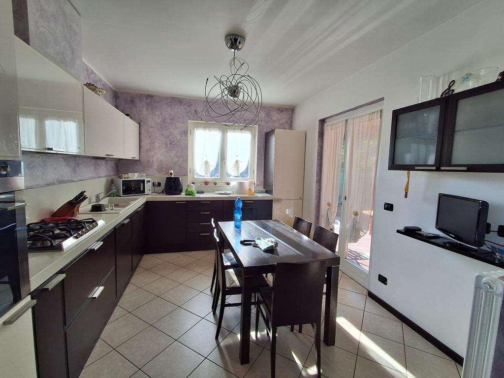 Casa indipendente, Pianello del Lario