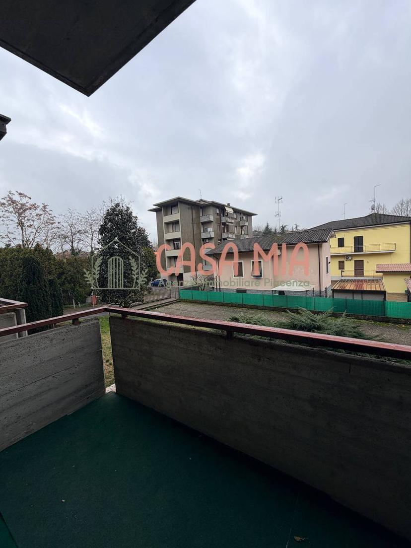 Trilocale in Via Emilia Piacentina 24, Castel San Giovanni — foto 2 di 5