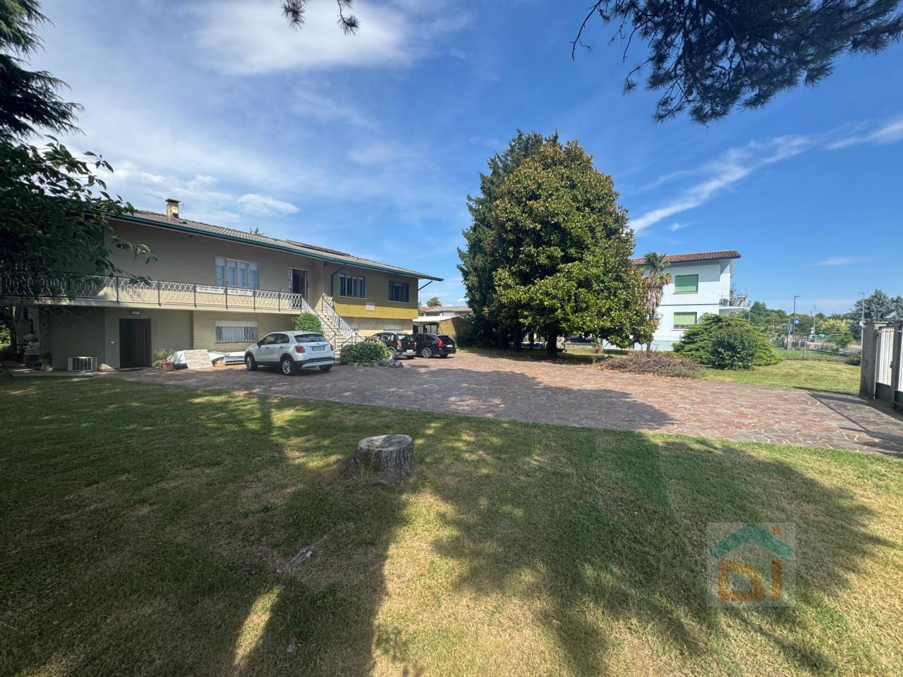 Casa indipendente in Via Montello 110, Visco