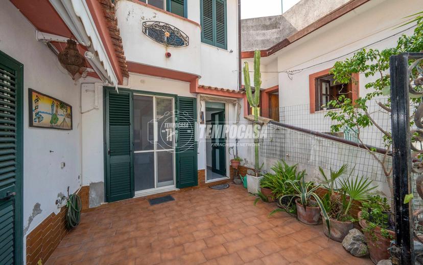 Quadrilocale in Località Briga Superiore 20, Messina
