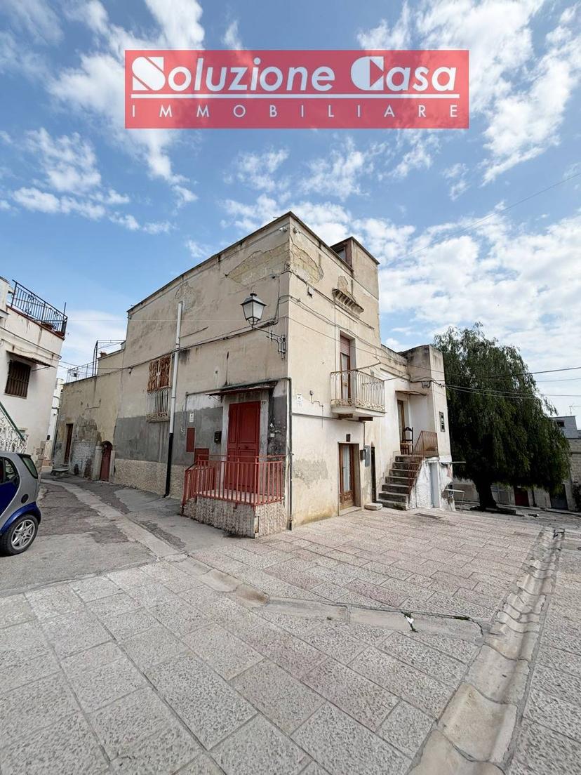 Casa indipendente in Piazza Tarpea, Canosa di Puglia — foto 4 di 4