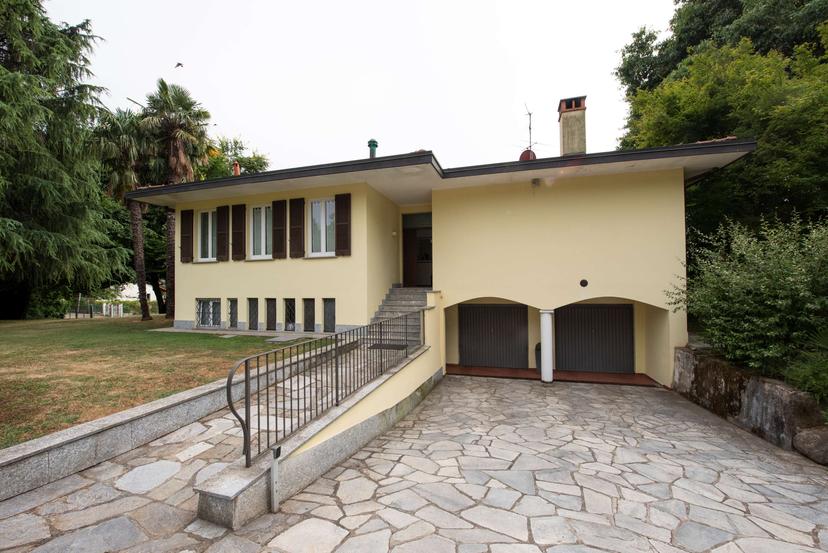 Villa unifamiliare, Barasso — foto 5 di 5