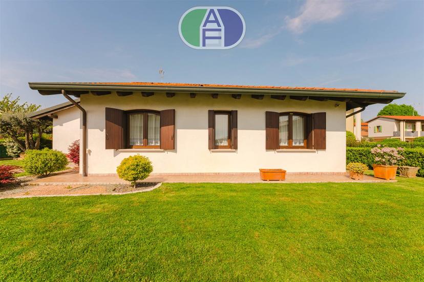 Casa indipendente in Via Sauro, Salzano — foto 3 di 5