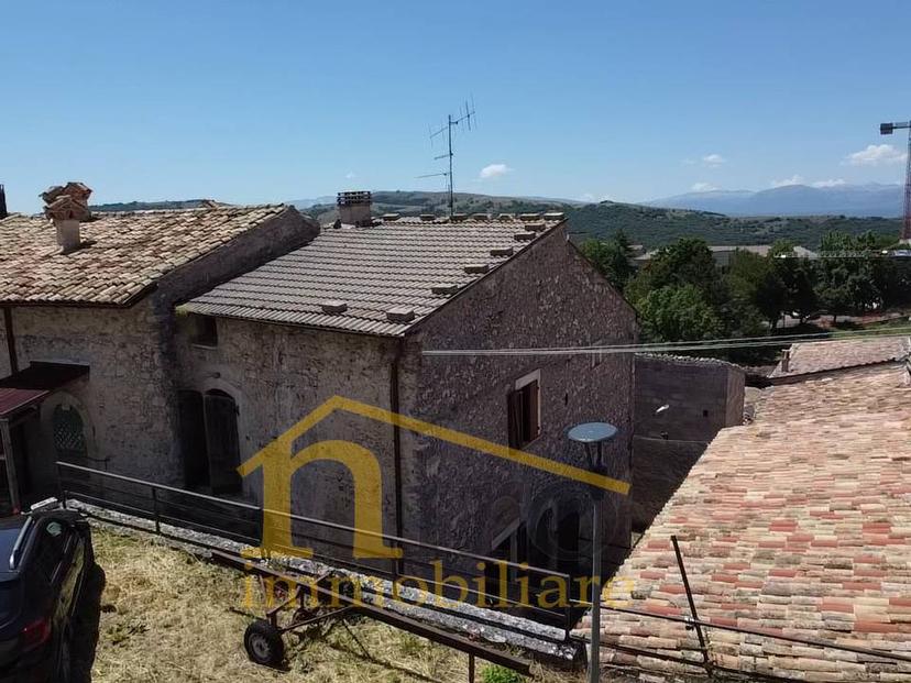 Casa indipendente in Via De Contra 25, Santo Stefano di Sessanio