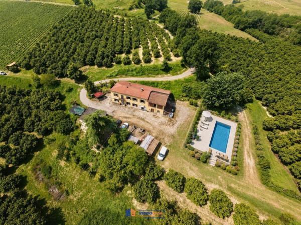 Cascina in Strada Giacchetti 6, Costigliole d'Asti