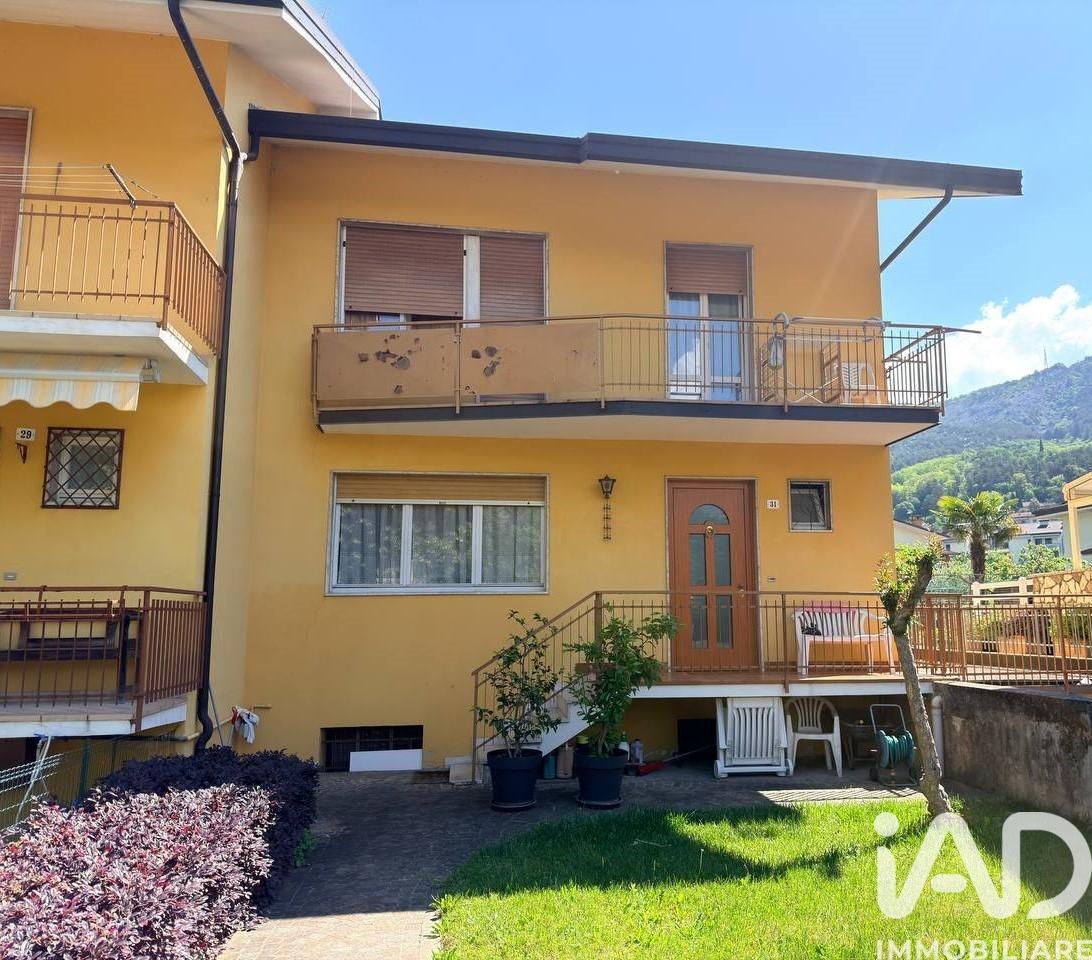 Villa in Via Pederzini 31, Rovereto