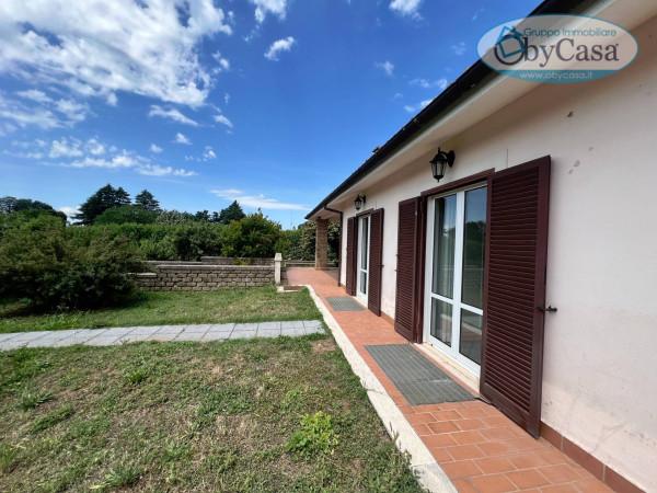 Villa plurifamiliare in Strada Santo Janni, Oriolo Romano — foto 3 di 5