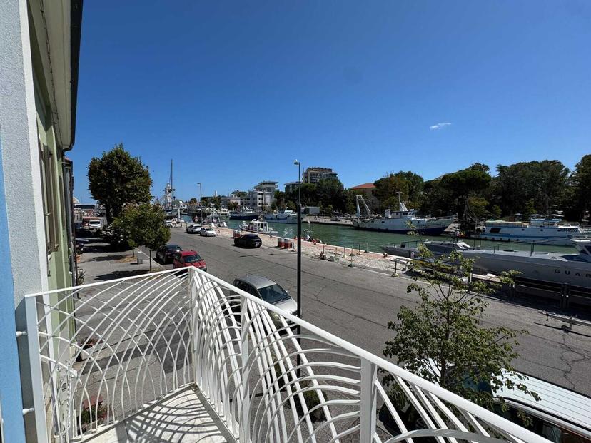 Casa indipendente in Via Sinistra del Porto, Rimini — foto 4 di 5