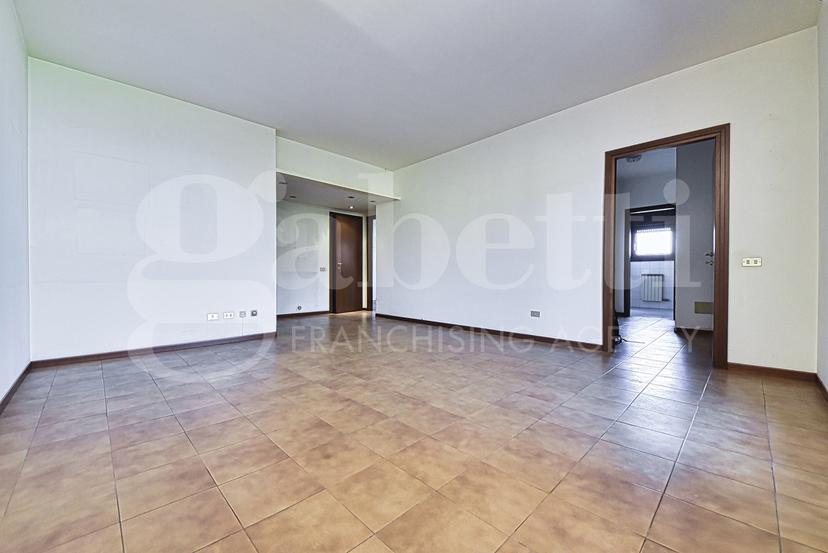 Trilocale in Via Maroncelli 10, Monza — foto 3 di 5