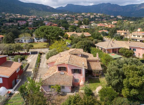 Villa, Capoterra