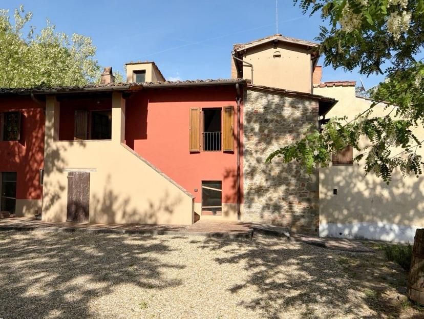 Casa indipendente, Terranuova Bracciolini — foto 2 di 5