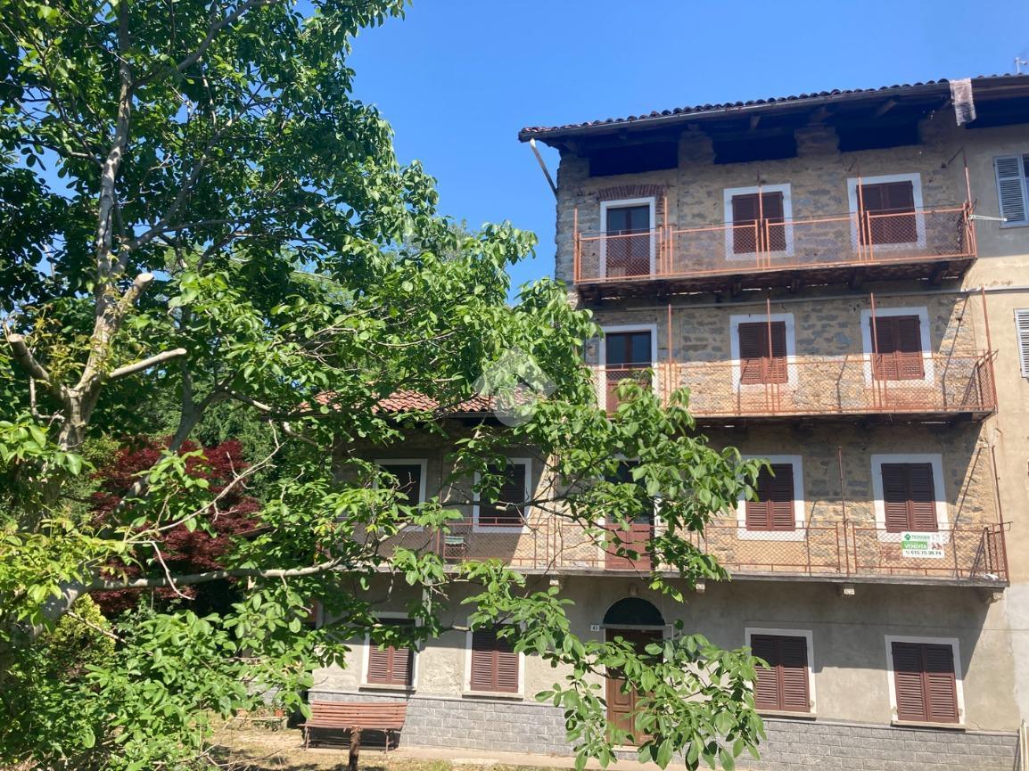 Casa indipendente in Fr Tallia, Strona