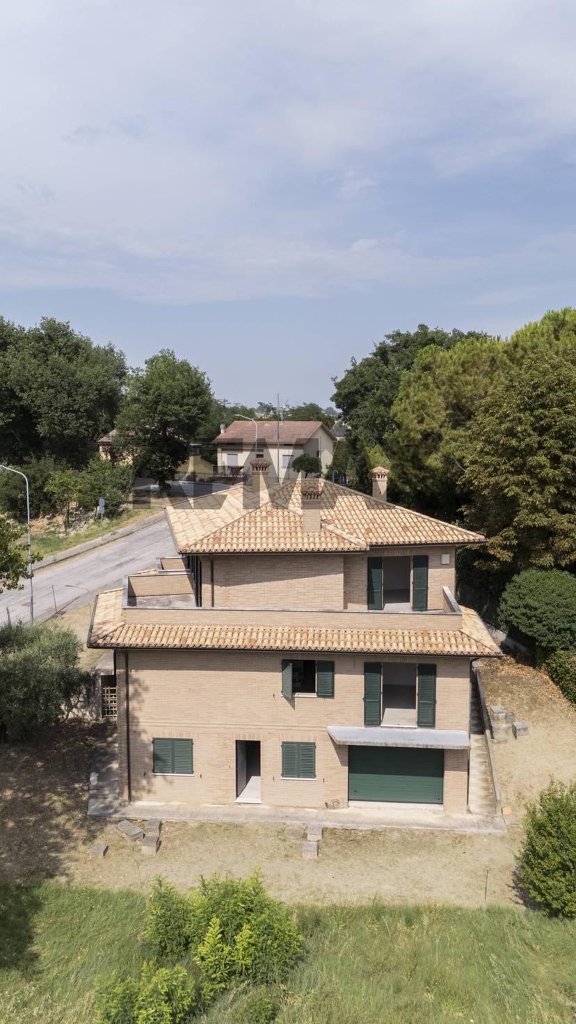 Casa indipendente in Via Mario Carofoli Snc, Corinaldo — foto 5 di 5
