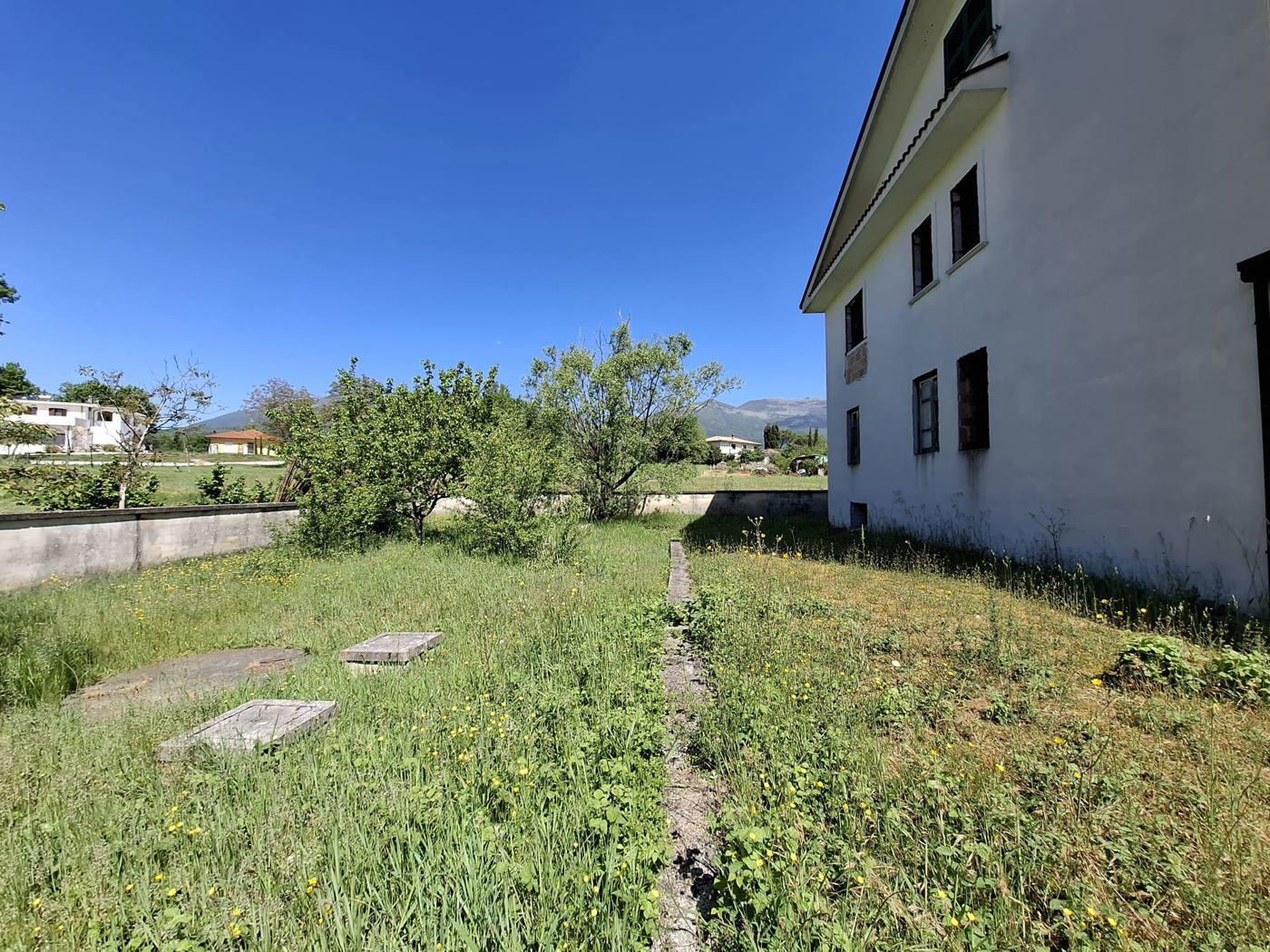 Rustico in Via Croce Valledonna Snc, Isola del Liri