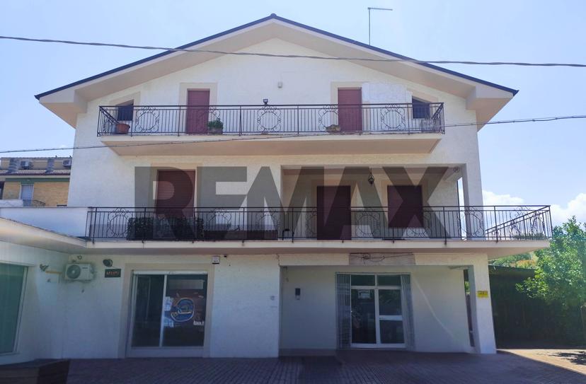 Quadrilocale in Via Aterno 217, Chieti