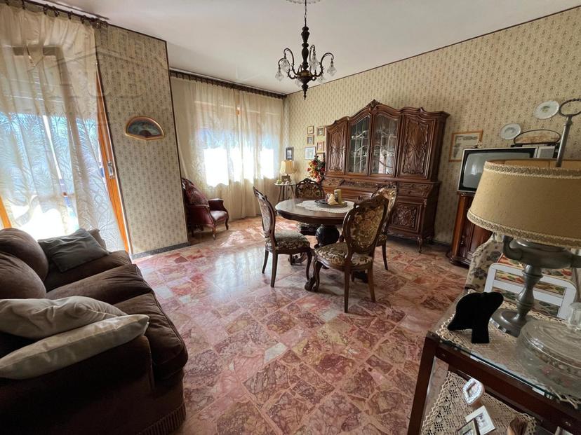 Quadrilocale in Via Giovanni Lovera 27, Borgo San Dalmazzo — foto 2 di 5