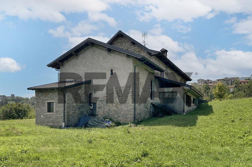 Casa indipendente, Rota d'Imagna — foto 3 di 5