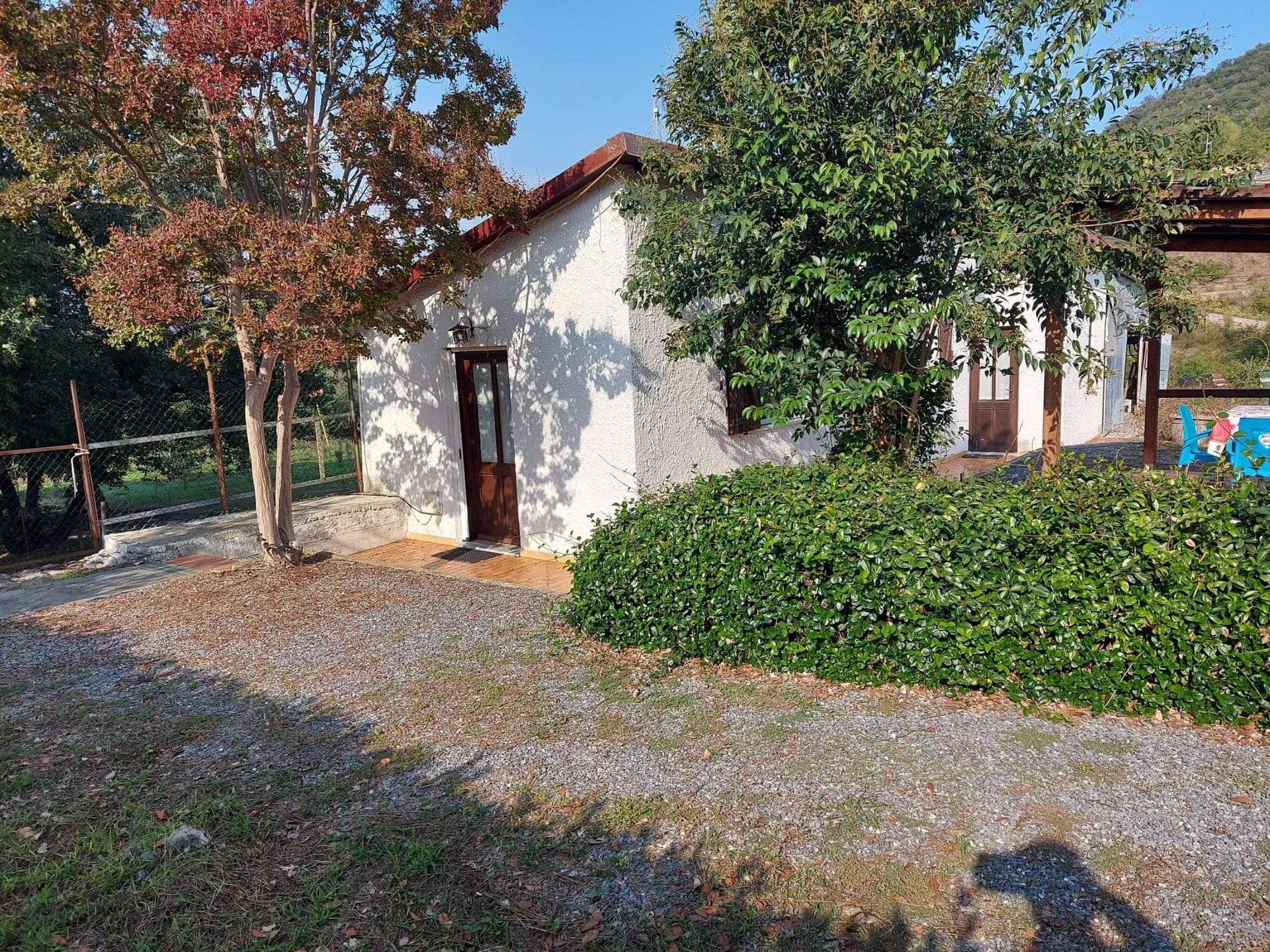 Villa unifamiliare, Villanova d'Albenga