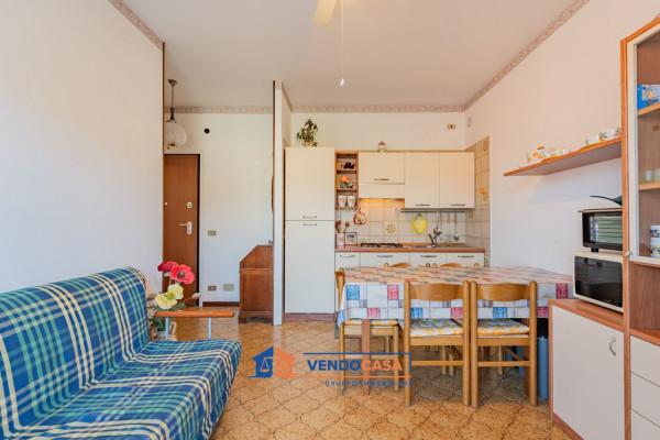 Bilocale in Viale Europa 6, San Bartolomeo al Mare — foto 5 di 5
