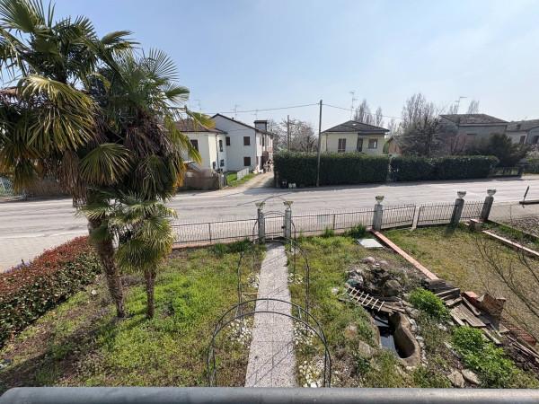 Villa in Piazza Don Giuseppe Andreoli 29, San Possidonio — foto 2 di 3
