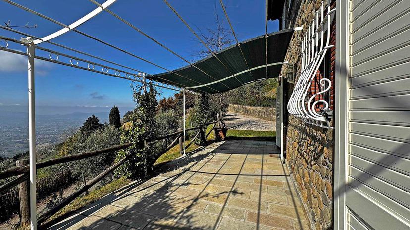 Casa indipendente in Via di Petrognano, Capannori — foto 2 di 5
