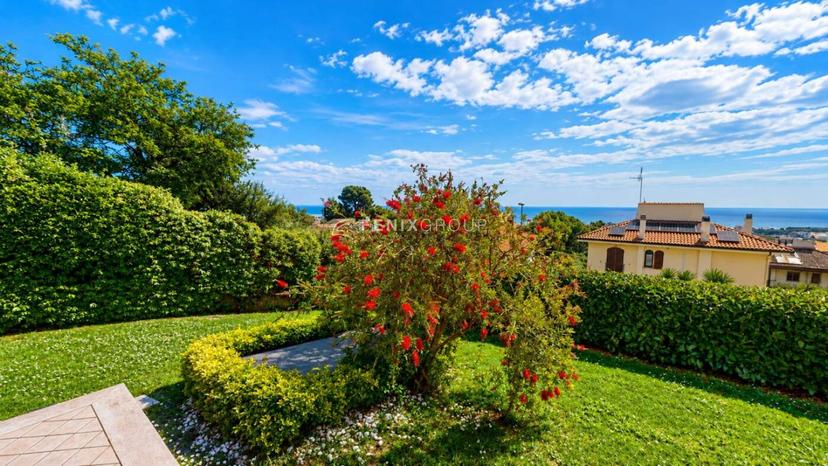 Villa unifamiliare in Via Miramare 2, San Benedetto del Tronto — foto 3 di 5